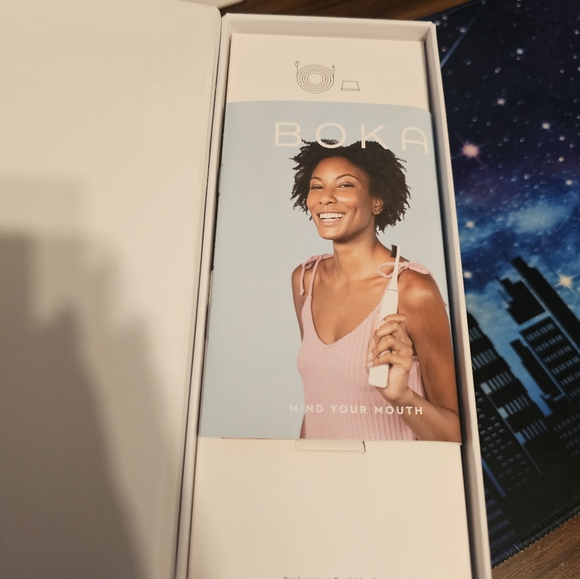 Boka Electric Toothbrush - Picture 4 of 4